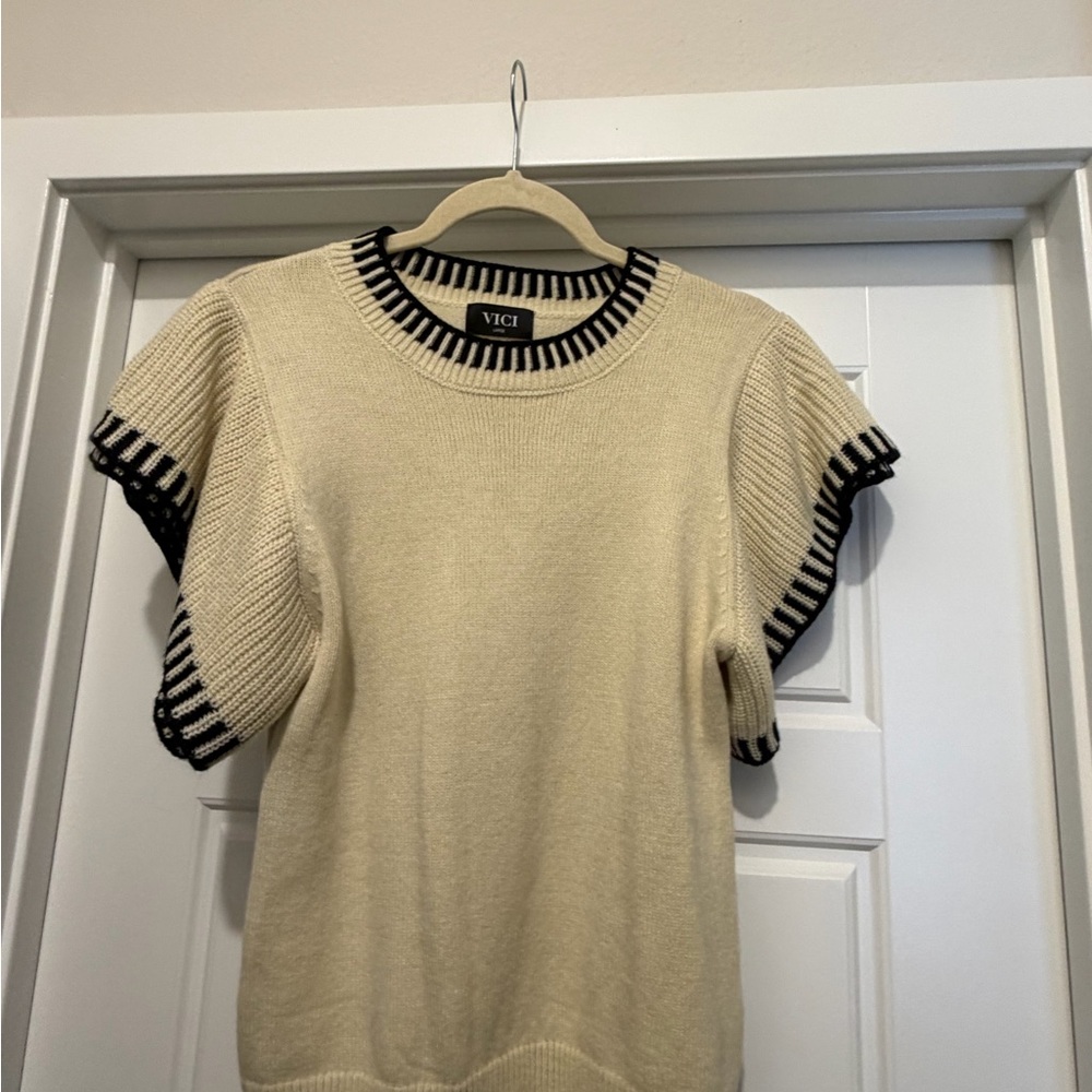 Vici Black and Cream Knit Sweater